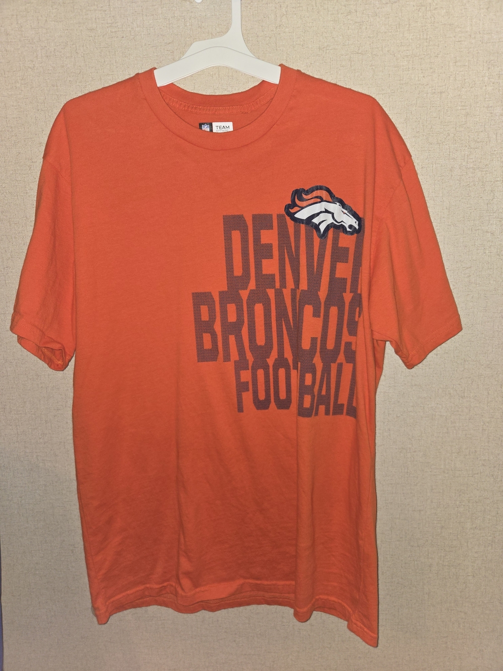 NFL Denver Broncos Orange Graphic Tee with Navy Logo Xl